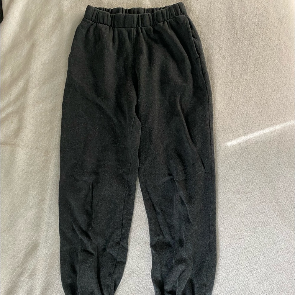 Brandy Melville Rosa sweatpants